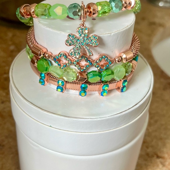 Bomb Party Rose Gold and Green Clover Charm Bracelet - Picture 1 of 8